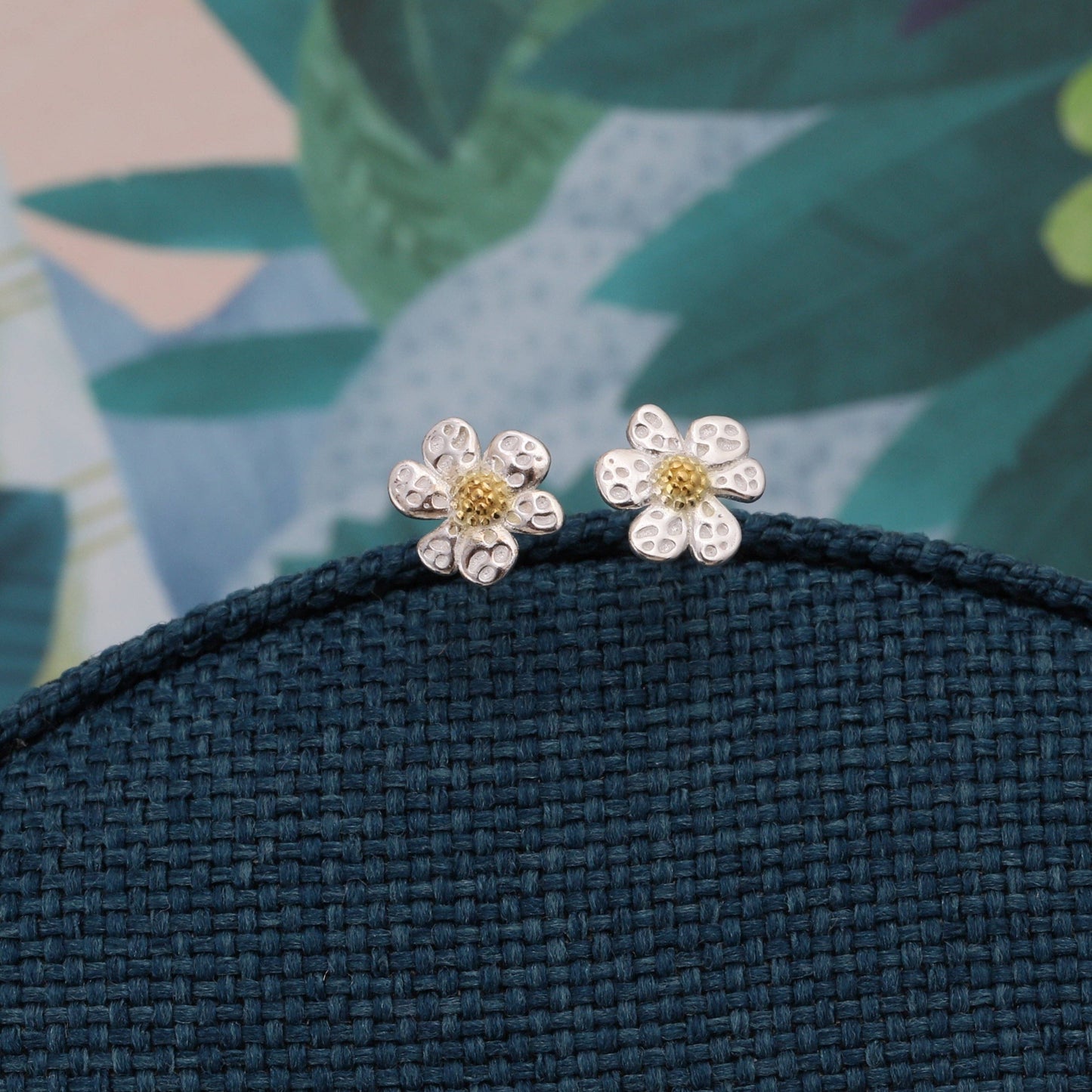 Keep on Growing Six Petal Flower Gold Stamen Earrings