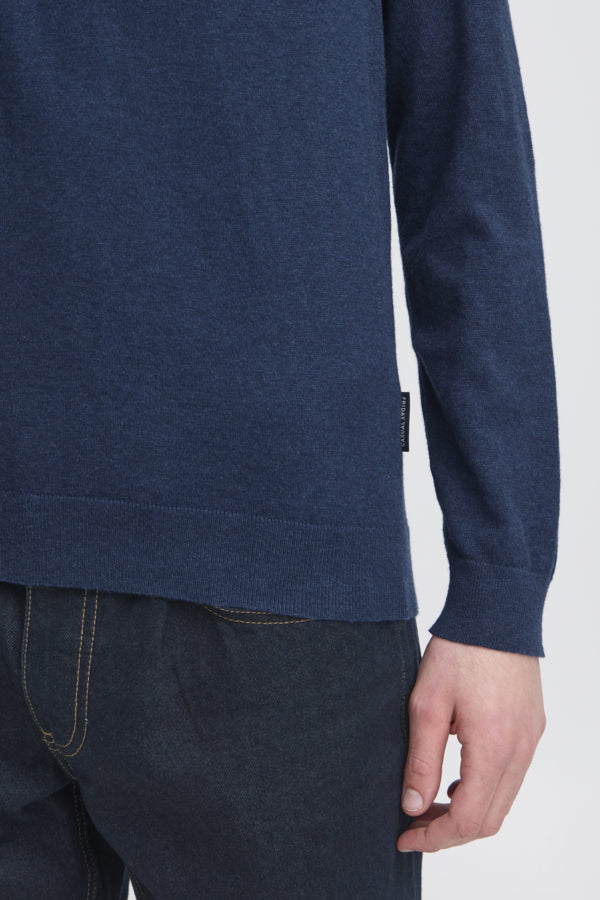Casual Friday Cashmere Crewneck