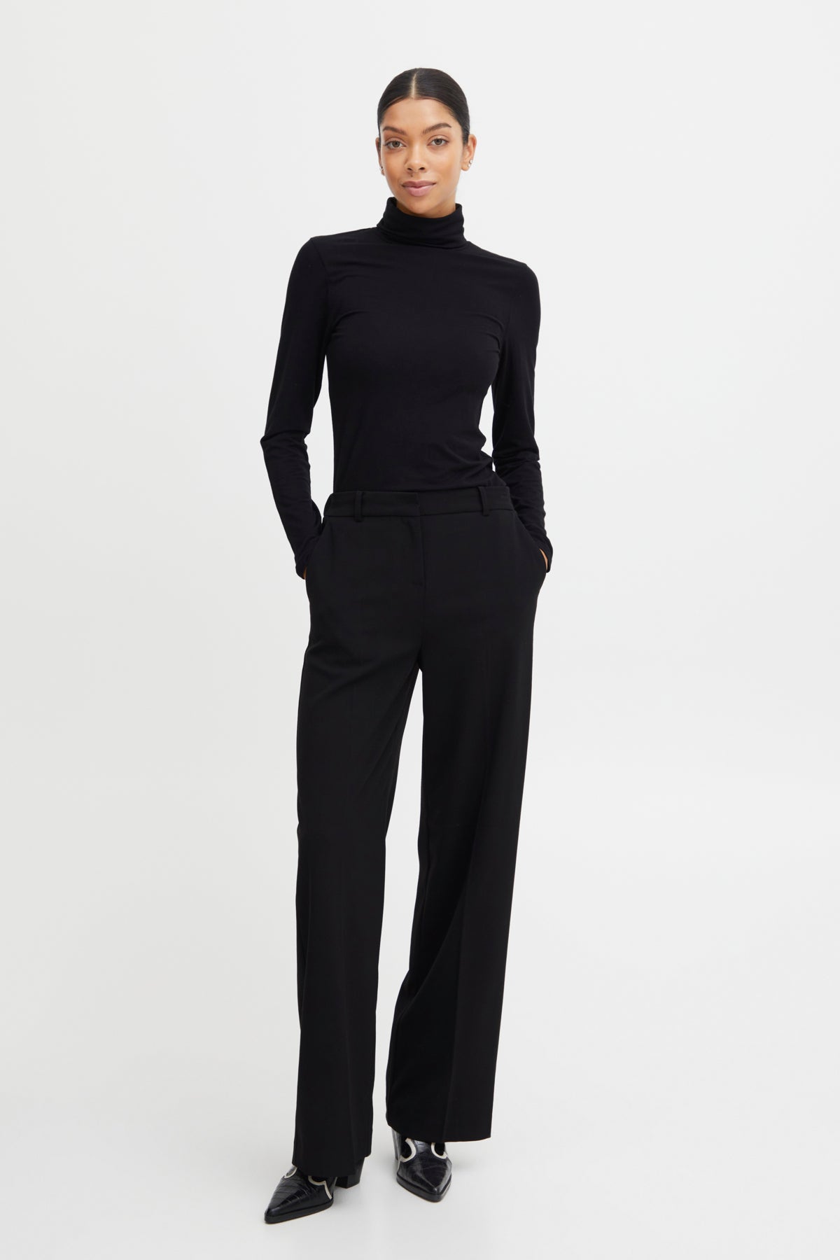 b.young Basic Roll Neck- Black