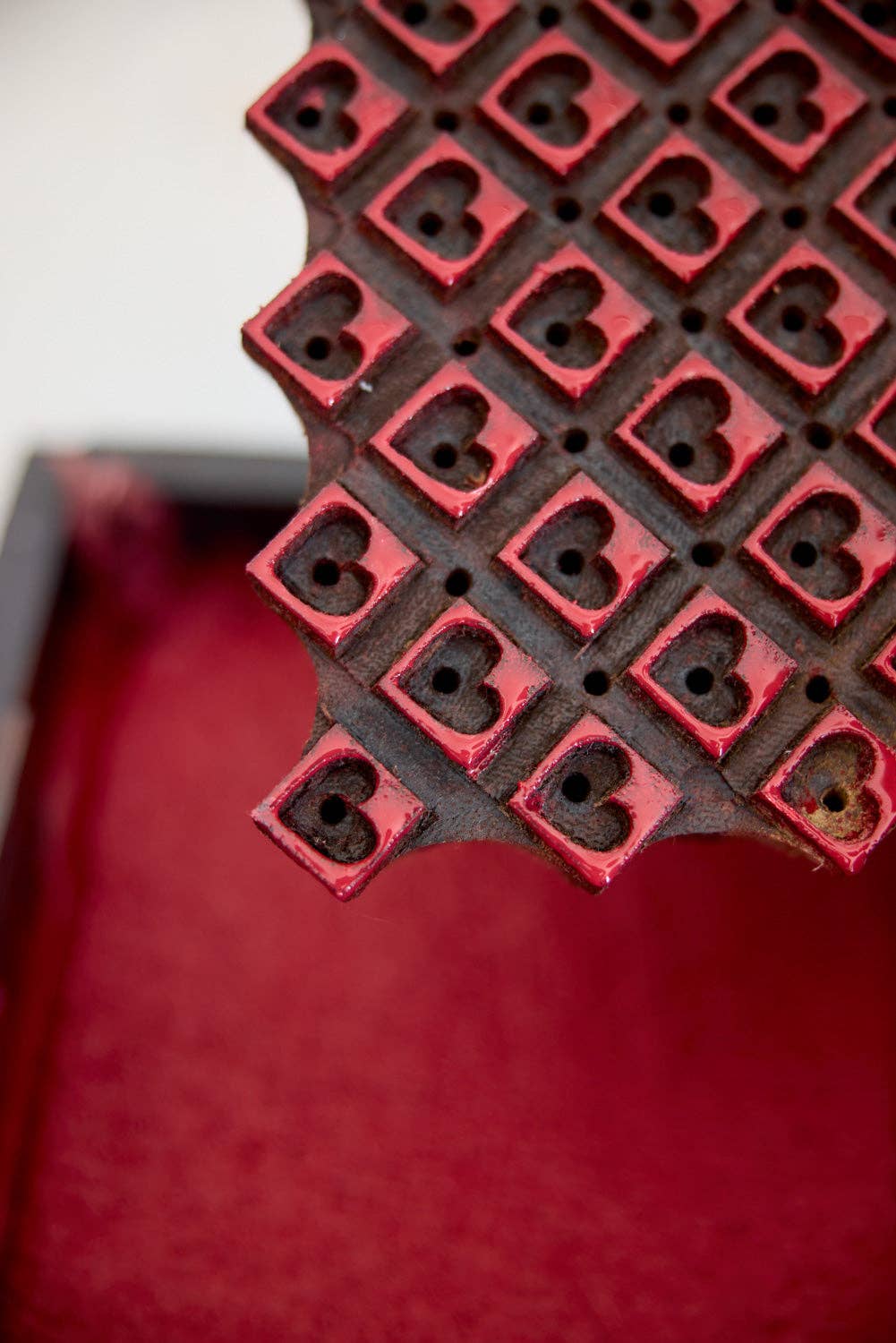 Hand Block Printed Greeting Card - Red Checks Heart