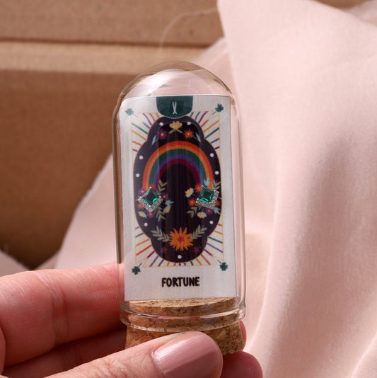 FORTUNE Emerald Green gem Earrings