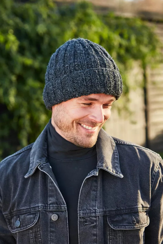 Men's Shetland Roll Back Beanie - Charcoal