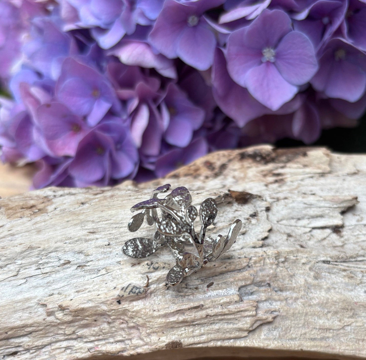 18ct Gold Plated Wrapped Around Leaf Ring