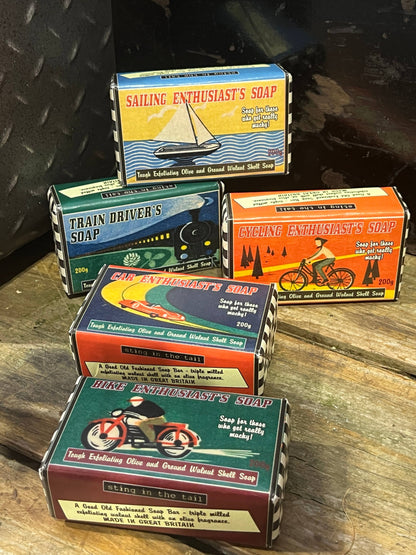 Transport Olive & Walnut Kernel 200g Soap