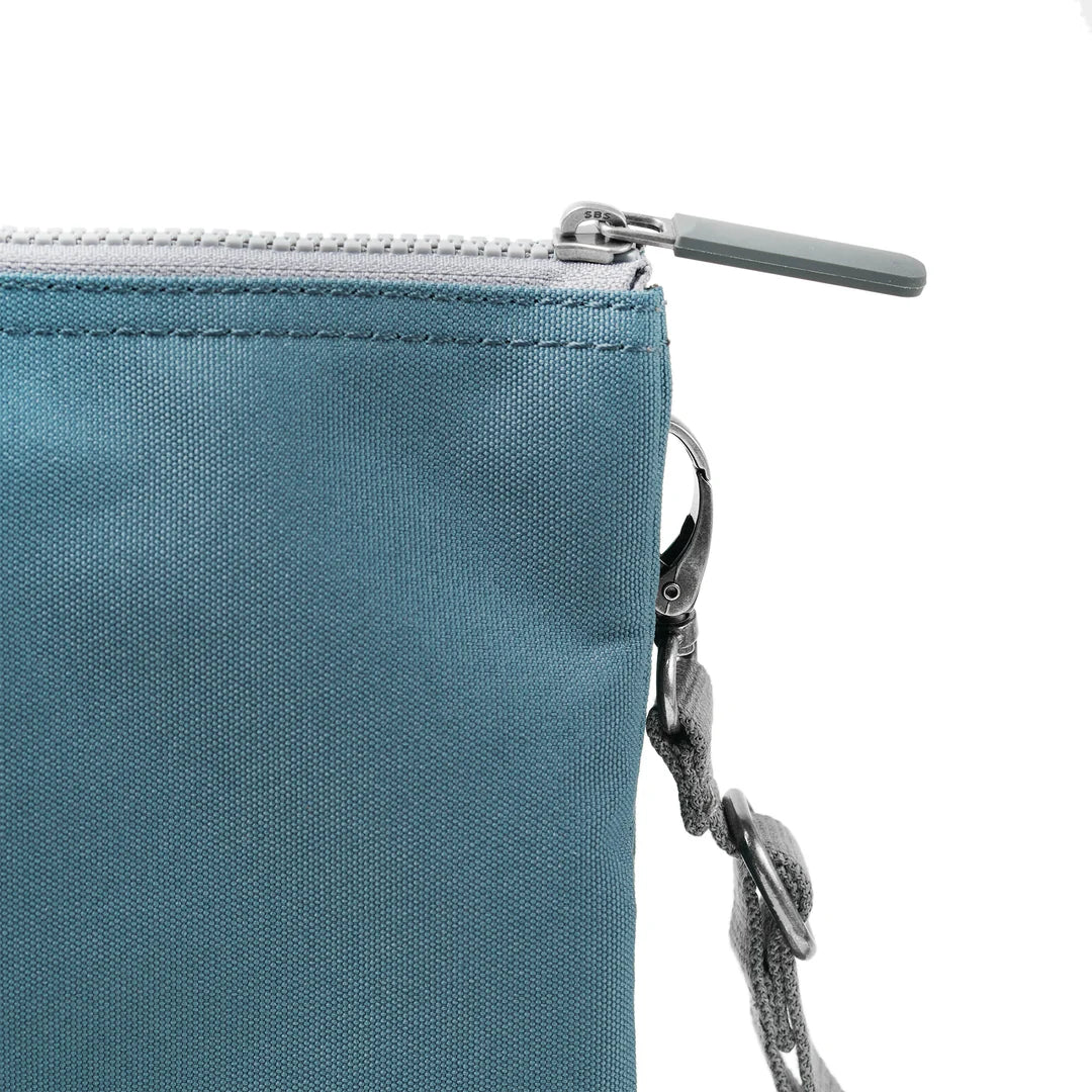 Roka Carnaby Crossbody XL - Airforce