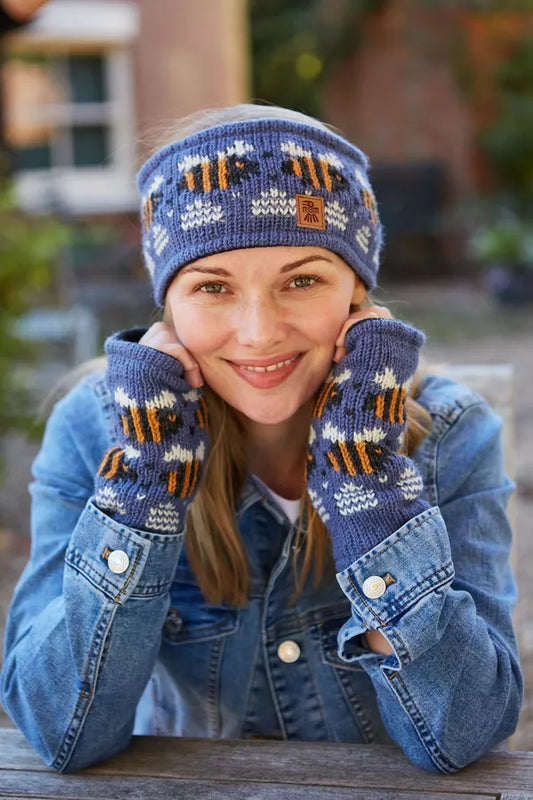 Women's Hats and Gloves Collection