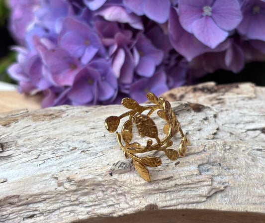 18ct Gold Plated Wrapped Around Leaf Ring