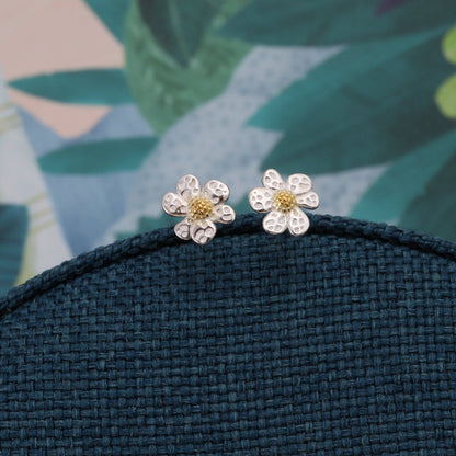 Keep on Growing Six Petal Flower Gold Stamen Earrings